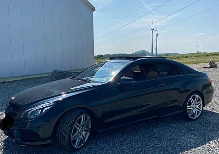 Mercedes-Benz E 250 Pano AMG Autom.