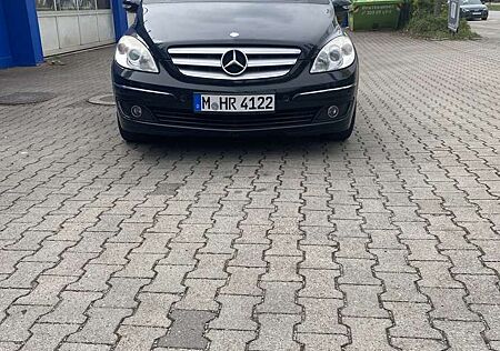 Mercedes-Benz B 200 Avantgarde
