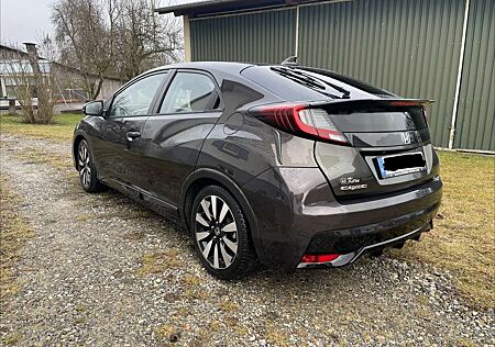 Honda Civic 1.4 i-VTEC Elegance