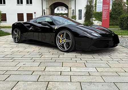 Ferrari 488 GTB 488 Spider