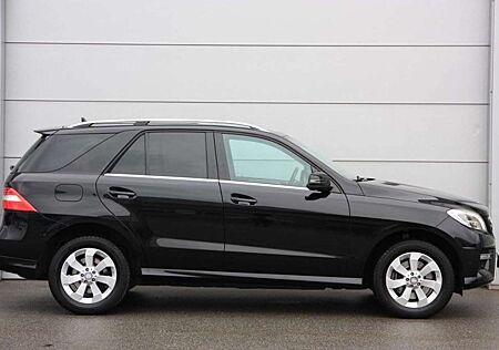 Mercedes-Benz ML 350 BlueTEC 4MATIC 7G-TRONIC AMG