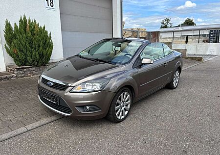 Ford Focus CC Coupe-Cabriolet 2.0 16V Aut. Titanium