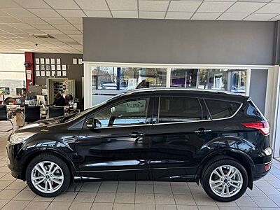 Ford Kuga 2.0 4*4 Auto LED Pano RFK SHZ Leder Keyless