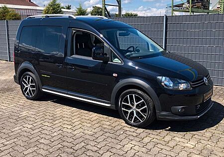 VW Caddy Volkswagen 1.6 TDI CrossCaddy 5Sitzer Cross