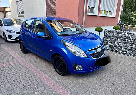 Chevrolet Spark 1.0 LS + Alwetterreifen