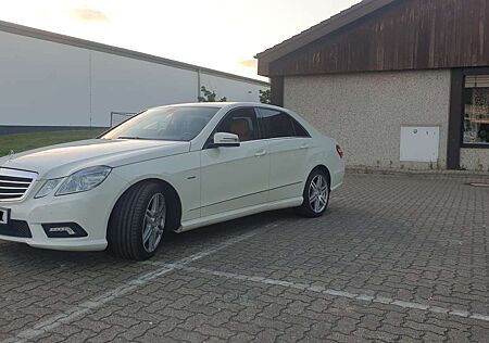 Mercedes-Benz E 250 Amg-Paket Blue Efficiency