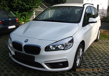 BMW 218 i Advantage