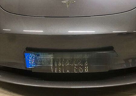 Tesla Model 3 Allradantrieb Dual Motor Performance