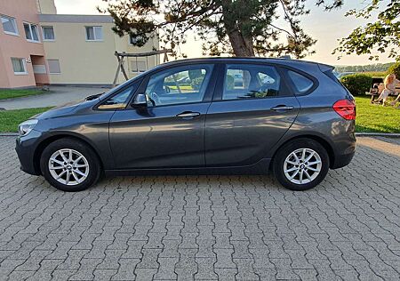 BMW 216 d Advantage