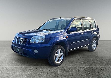 Nissan X-Trail Sport 2.5 4x4/TÜV 10/27/Service Neu