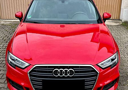 Audi A3 35 TFSI cylinder on demand Sportback S tronic
