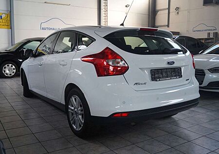 Ford Focus Lim. Titanium*1.Hand*PDC*