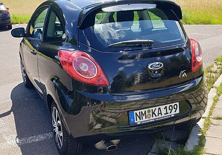 Ford Ka /+ titanium