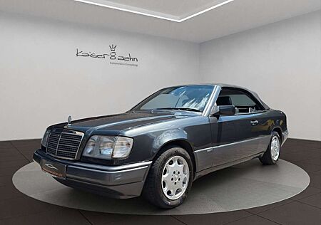 Mercedes-Benz E 220 A124 *Classic Data 2+*H-Kennzeichen*