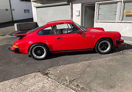 Porsche 911 Carrera 3,2