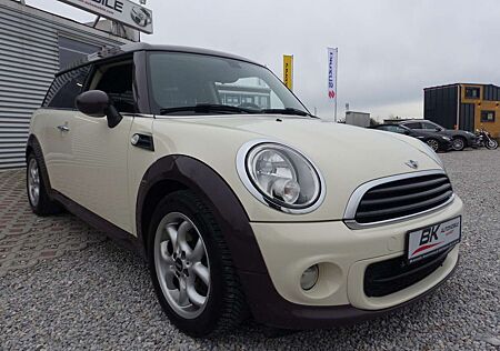 Mini One D Clubman Allwetterreifen Navi Klimaautomatik Bluetooth USB