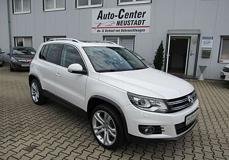 VW Tiguan Volkswagen Sport & Style BMT 4Motion, NAVI, PANO..