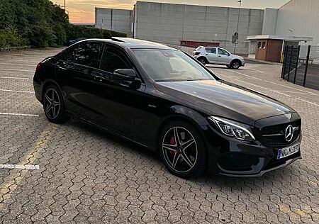 Mercedes-Benz C 43 AMG 4Matic 9G-TRONIC