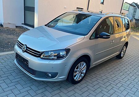 VW Touran Volkswagen 1.4 TSI Style*Alcantara*Pano*Navi*SHZ*PDC
