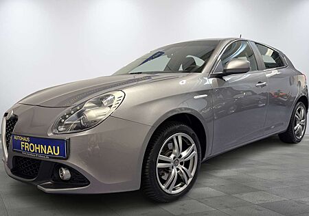 Alfa Romeo Giulietta Super LED Tempomat 17"Alu Einparkhilfe Navi Sitzh.