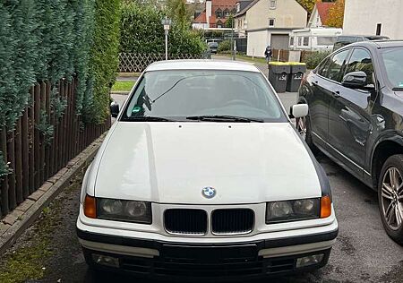 BMW 316i 316