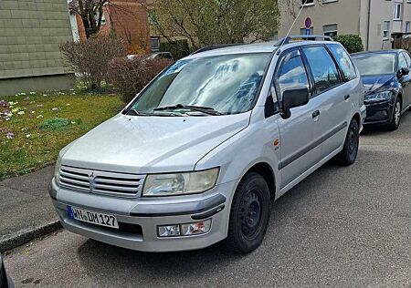 Mitsubishi Space Wagon GDI Motion Plus