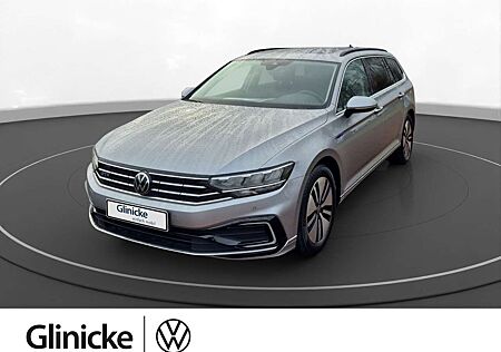 VW Passat Variant Volkswagen GTE Navi Pano Kamera SiHz