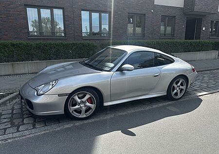 Porsche 996 911 Carrera 4S