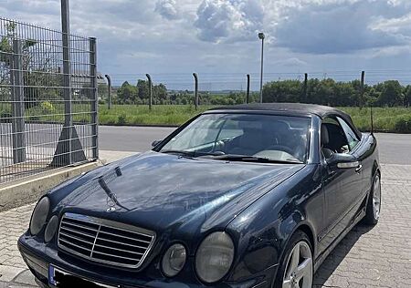 Mercedes-Benz CLK 320 Cabrio Elegance V6