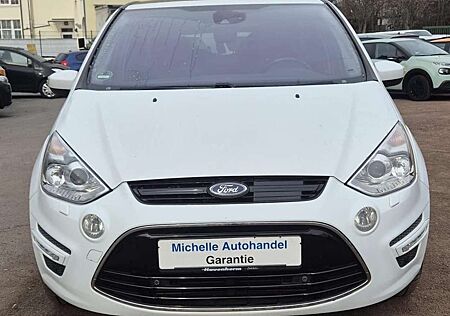 Ford S-Max Titanium