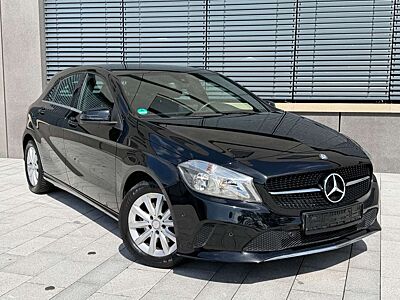 Mercedes-Benz A 180 49TKM CAM NAVI PDC SHZ TOTWINKEL