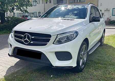 Mercedes-Benz GLE 350 d 4Matic (166.024)