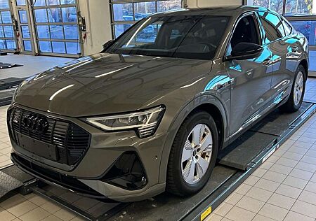 Audi e-tron SPORTBACK 55 2x S LINE/BLACK-ED/ACC/PANO