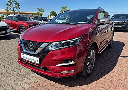 Nissan Qashqai 1.3 DIG-T TEKNA LED Leder Kameras