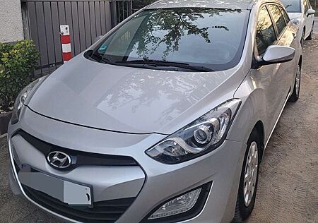 Hyundai i30 i30cw 1.4 CRDi Classic