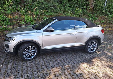 VW T-Roc Volkswagen 1.5 TSI Style AsstPlus, ParkAsst+Kam,Navi+Web, AHK