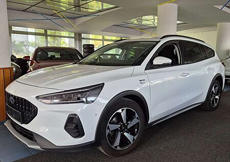 Ford Focus Active/ACC/Apple/B&O/DAB/Matrix/Spur/Totw