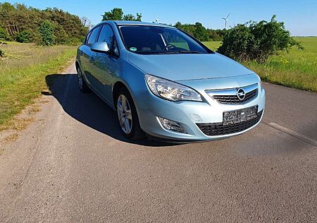 Opel Astra 1.6 Automatik Innovation