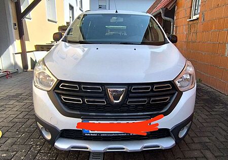 Dacia Lodgy TCe 130 GPF Stepway Plus
