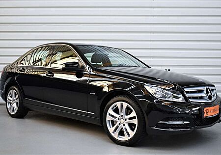 Mercedes-Benz C 180 C180 Avantgarde+SHZ+Navi+PDC+Nur 35.000KM