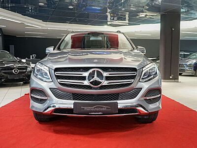 Mercedes-Benz GLE 400 4M AHK MWST Distronic HarmanKardo Keyles