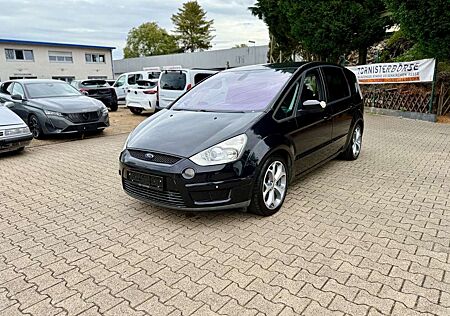 Ford S-Max Titanium