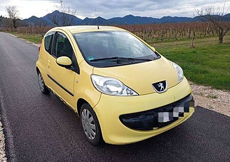 Peugeot 107 1.0e 12V 68ch Urban