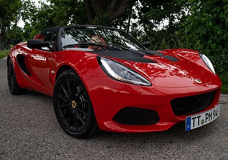 Lotus Elise Sport 220