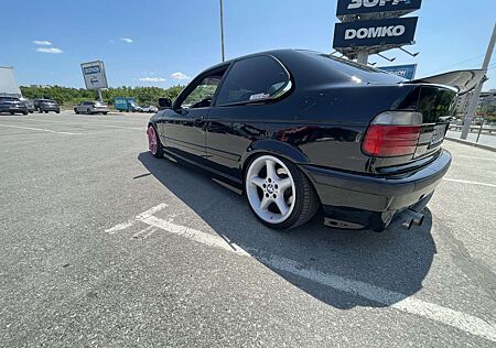 BMW 316i 316 compact