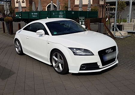 Audi TT Coupe 2.0 TFSI quattro S tronic