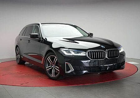 BMW 530 e Touring Luxury Line Navi/Leder/ACC/Kamera/