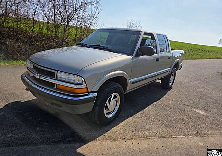 Chevrolet S-10