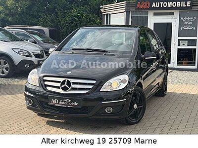 Mercedes-Benz B 200 Auto. klima temp. AHK XENON NAVI PDC BT