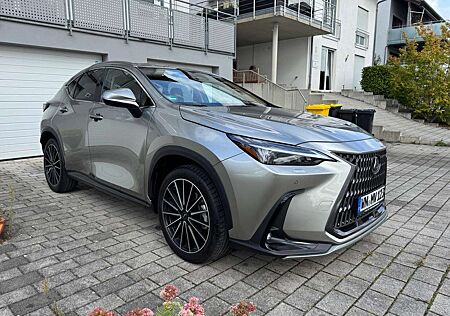 Lexus NX 350h 350 h E-Four Executive Line Alle Extras PANO HUD